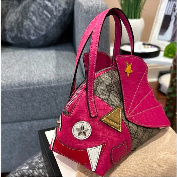 Gucci limited edition vampire bat bag - Picture 2 of 7